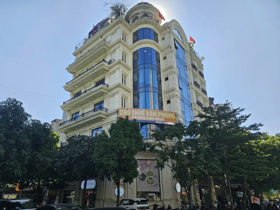 Lắp đặt hệ thống điều hòa cho tòa nhà văn phòng tại phố Dương Khuê, Hà Nội